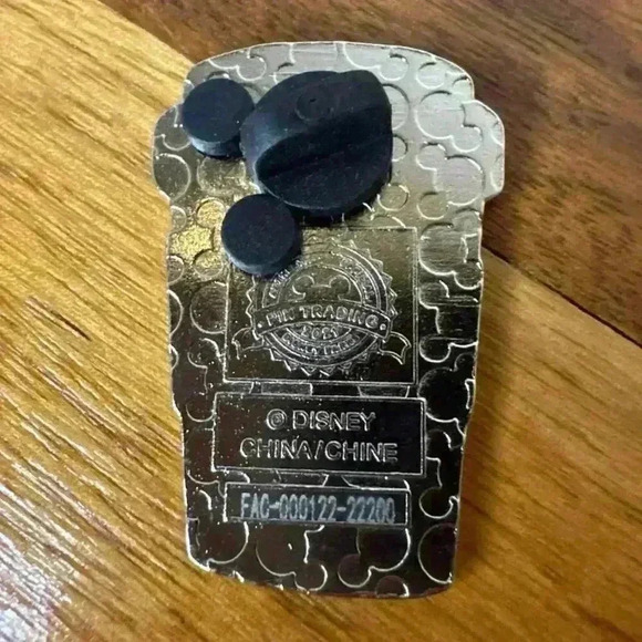 DISNEY PARKS MYSTERY PIN COFFEE CUP BAMBI BUTTERFLY - Picture 2 of 2